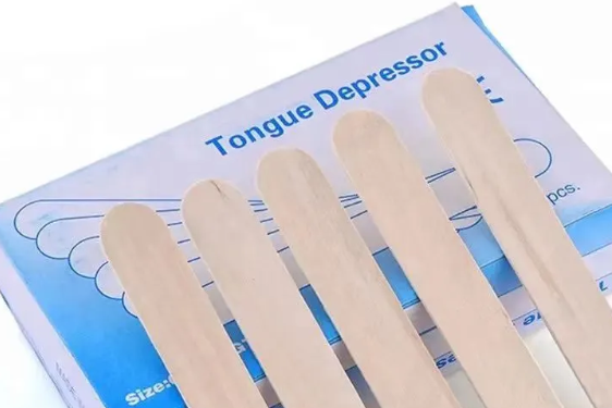 Eldobható fa nyelv -depresszor